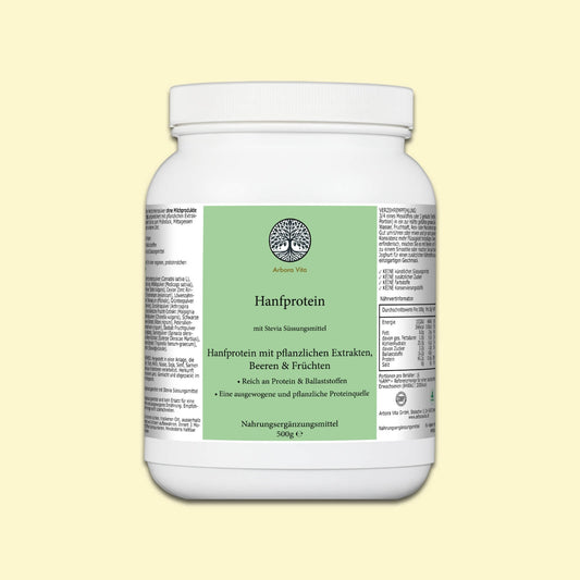 Hanfproteinpulver – veganes, ausgewogenes Proteinpulver mit 14 hochwertigen Pflanzenextrakten. Pflanzliche Proteinquelle, reich an Ballaststoffen.